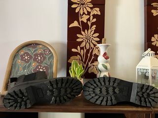 Botines de cuero negro