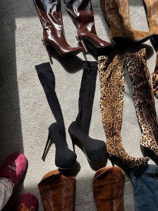 Botas, sandalias, botines stiletos