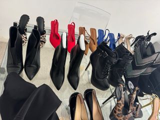 Botas, sandalias, botines stiletos