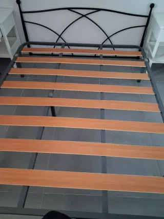 Somier 150cm. patas de regalo venta en persona