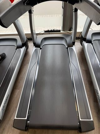 Cinta de Correr Life Fitness. Buen estado.