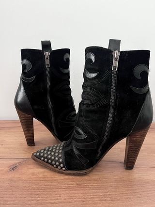 Botines Ras Piel Tachuelas Talla 37