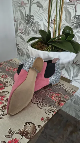 Botines planos con purpurina