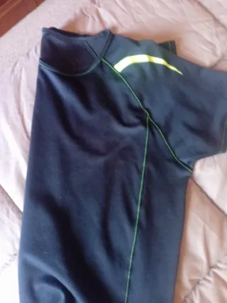 Camiseta deportiva chico Talla S