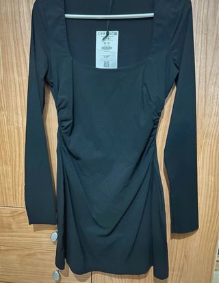Vestido Bershka Negro Manga Larga Talla M