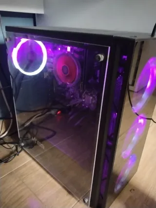 PC gama media -baja perfecto estado