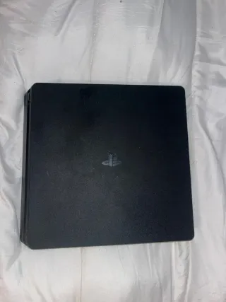 Consola PS4 Negra + Juegos