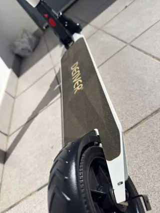 Patinete eléctrico Denver como nuevo