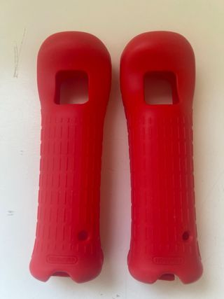 Fundas Rojas Mando Wii Ed. Especial Mario