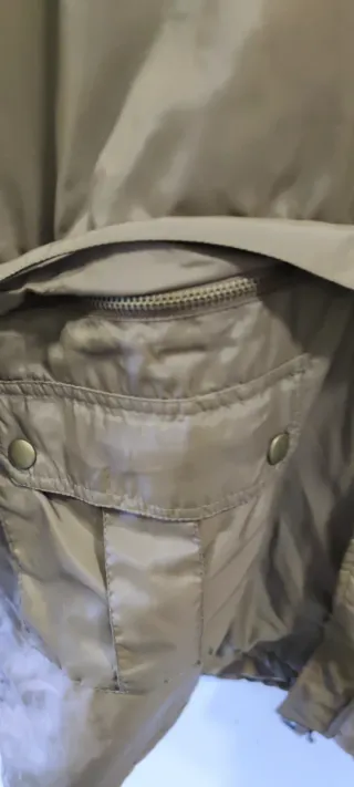 Abrigo convertible en chaqueta corta