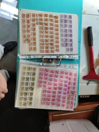 Riferimento francobolli 27