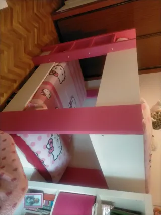 Litera blanca y rosa