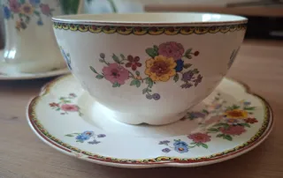 Juego de loza inglesa floral vintage