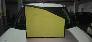 Casa para perro con diseño de huella