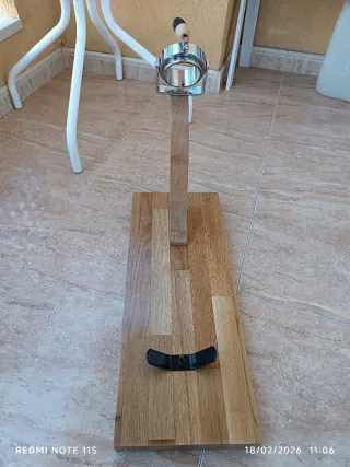 Jamonero giratorio sin estrenar .