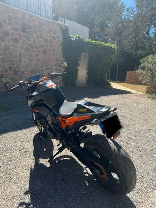 KTM 790 Duke-R