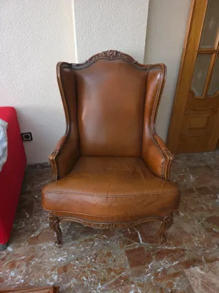 Sillón de piel orejero