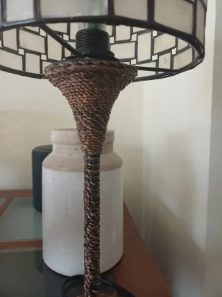 Lámpara de mesa decorativa