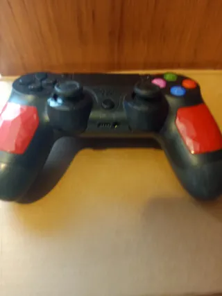 Mando de consola negro ps4