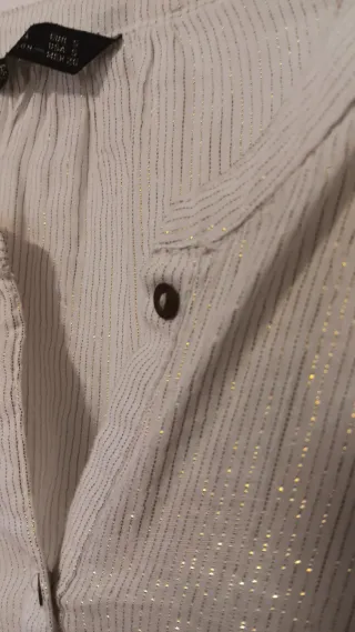 Blusa de entretiempo con hilos dorados Talla XL