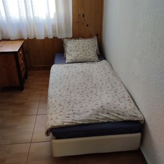 Puff/Cama Para Invitados Piel Ikea Vallentuna