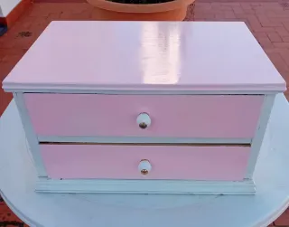 Cajonera doble blanca rosa y dorada