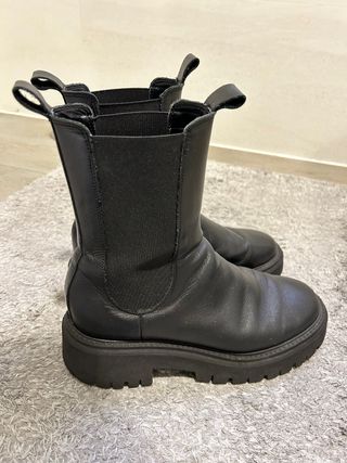 Botines de cuero negros talla 39