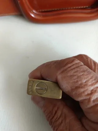 Mechero de gasolina antiguo