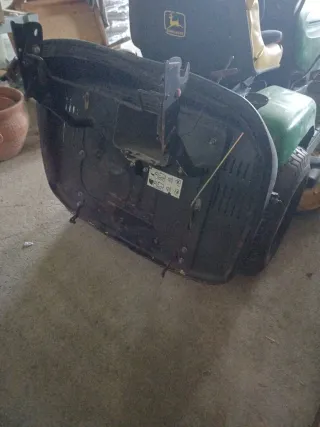 Tractor cortacésped John Deere LTR 166 hidrostatic