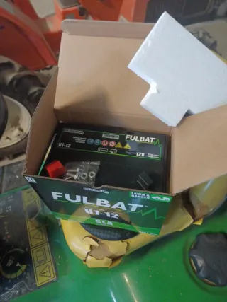 Tractor cortacésped John Deere LTR 166 hidrostatic