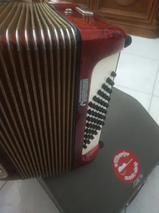 Fisarmonica Hohner 48 Bassi