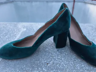 Zapatos de salón Kotidiano Verdes