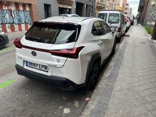 Lexus UX 250H