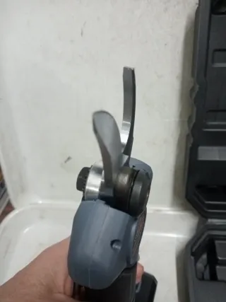 Tijera podar batería