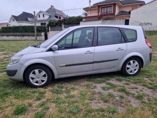Renault Grand Scenic 2005