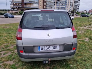 Renault Grand Scenic 2005