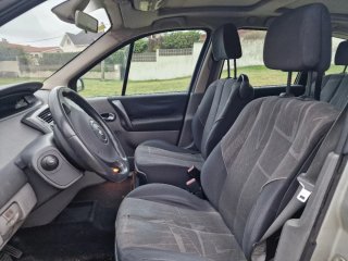 Renault Grand Scenic 2005
