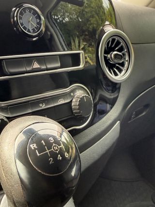 Mercedes-Benz 8 plazas Tourer  ♻️Etiqueta C