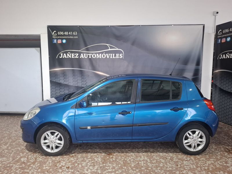 Renault Clio 2006, foto 3