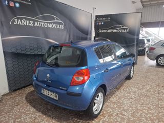 Renault Clio 2006
