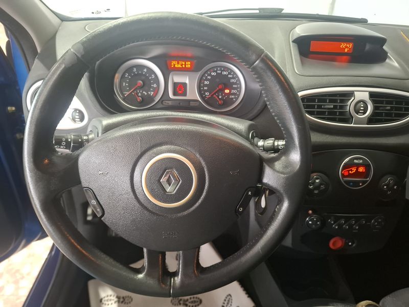 Renault Clio 2006, foto 10