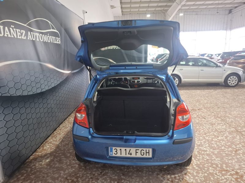 Renault Clio 2006, foto 9