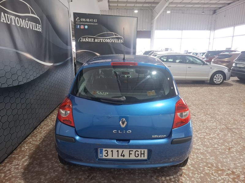 Renault Clio 2006, foto 8