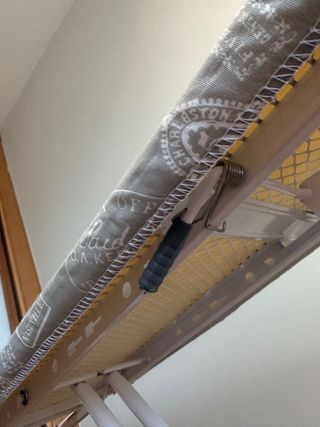 Tabla de planchar con funda