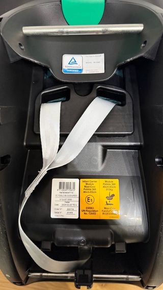 Maxi Cosi Pebble 360 + FamilyFix 360