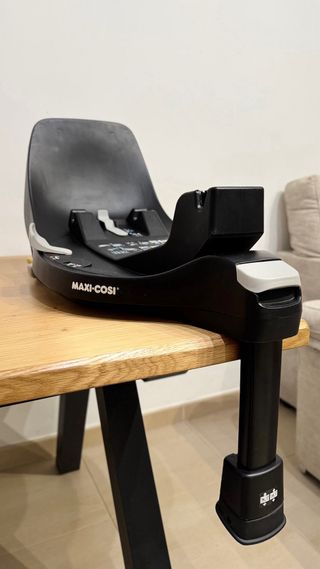 Maxi Cosi Pebble 360 + FamilyFix 360