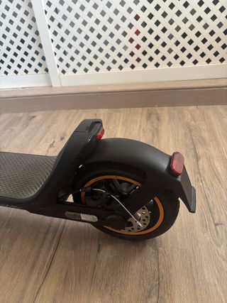 Patinete Eléctrico Cecotec Bongo M30