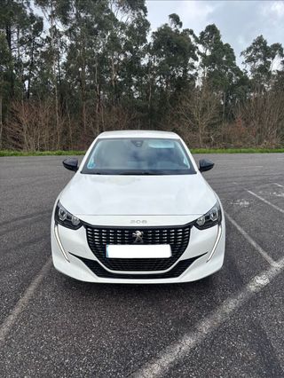 Peugeot 208 2022