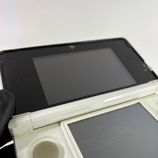 Nintendo 3DS Bianco con 3 Giochi