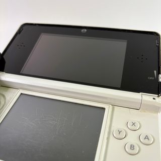 Nintendo 3DS Bianco con 3 Giochi